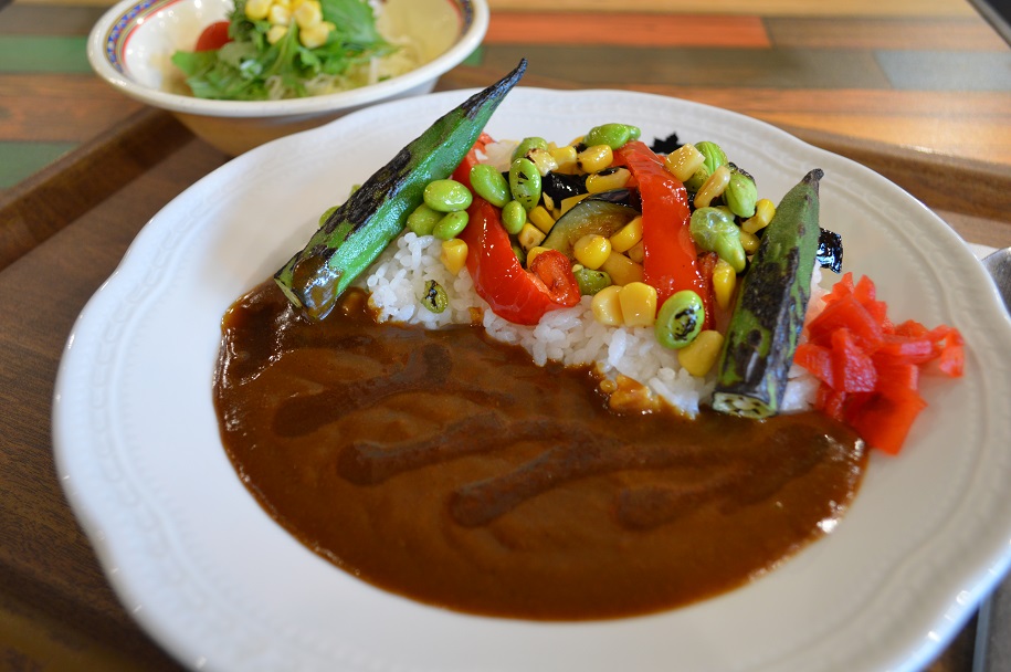 LOGOS季節野菜BBQカレー